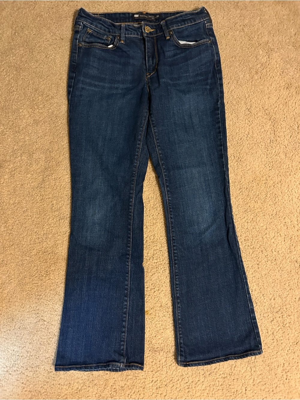 Levi’s 29/30 Demi curve classic rise boot jeans